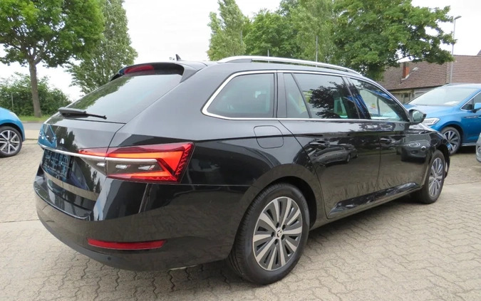 Skoda Superb cena 186571 przebieg: 1, rok produkcji 2024 z Bielsko-Biała małe 106